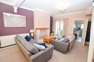 Lounge- click for photo gallery